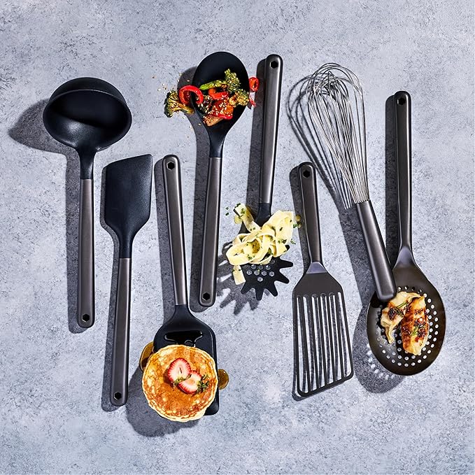 HexClad 9-Piece Kitchen Utensil Set, 9 Stainless Steel & Silicone Tools with a Fingerprint-Resistant Metallic Finish, Heat-Resistant to 450째F, Dishwasher-Safe, Includes Non-Slip Ceramic Crock Holder