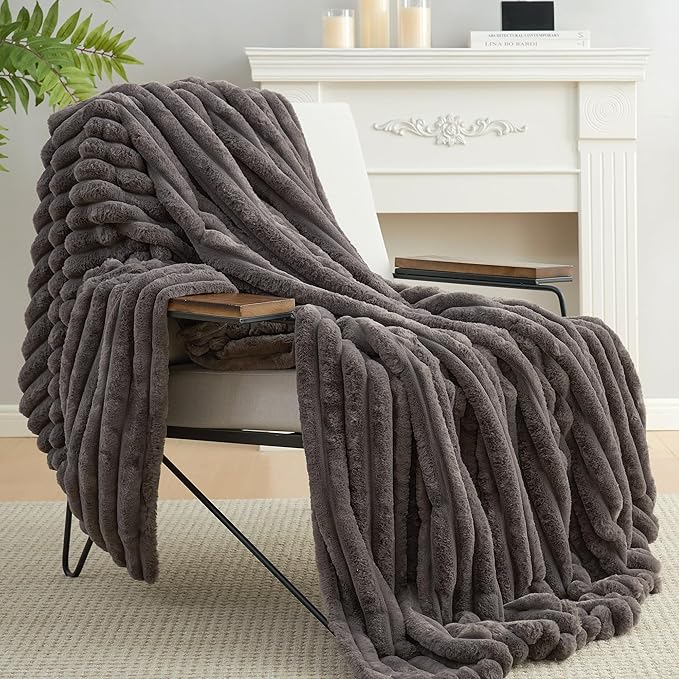 Am챕lie Home Faux Fur Throw Blanket for Couch, Cozy Fuzzy Fluffy Fur Luxurious Soft Striped Plush Gift Blankets for Family Sofa Chair Bedroom, 55"x70", Charcoal Grey