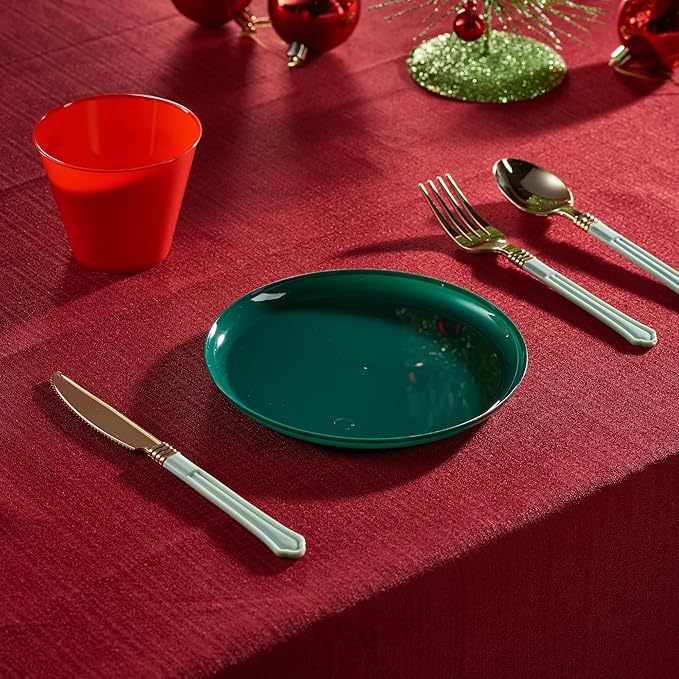 PLASTICPRO [30 Pack 6.3'' Christmass Green Plastic Party Plates Edge Collection Premium heavyweight Elegant Disposable Tableware Dishes
