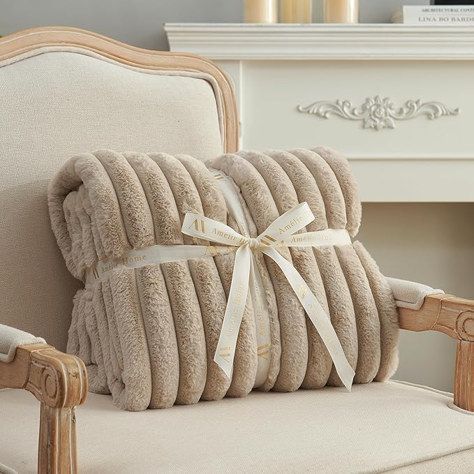 Am챕lie Home Faux Fur Throw Blanket for Couch, Cozy Fuzzy Fluffy Fur Luxurious Soft Striped Plush Gift Blankets for Family Sofa Chair Bedroom, 55"x70", Beige