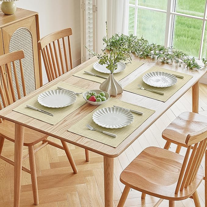 Softalker Faux Linen Placemats Set of 6-12 x 18 Inch, Heat Resistant Double Layered Durable Burlap Farmhouse Place Mats, Non-Slip Washable Rustic Table Mats for Dining, Kitchen, Party竊뉽ight Linen