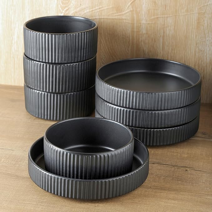 Christian Siriano Lusso 16-Piece Dinnerware Set Stoneware, Black