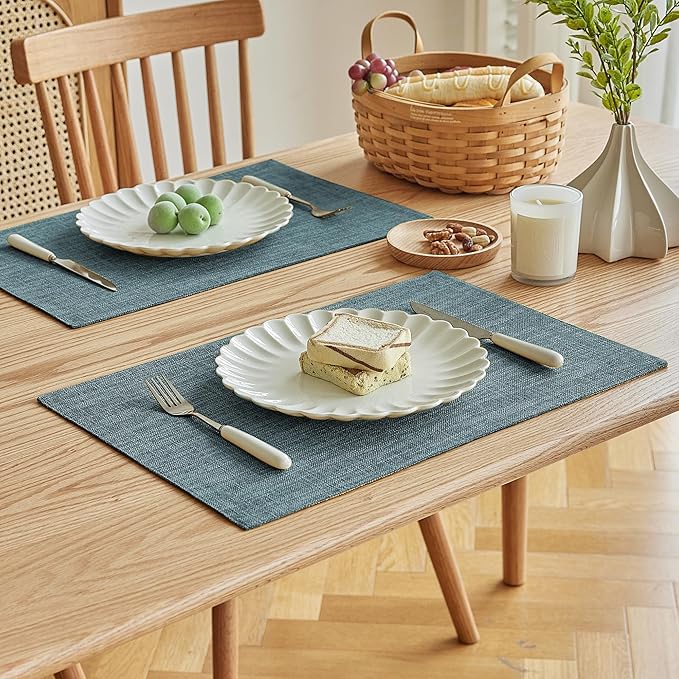 Softalker Faux Linen Placemats Set of 6-12 x 18 Inch, Heat Resistant Double Layered Durable Burlap Farmhouse Place Mats, Non-Slip Washable Rustic Table Mats for Dining, Kitchen, Party竊뉽ight Blue