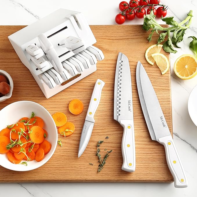 McCook짰 Knife Sets, White High Carbon Stainless Steel Kitchen Knife Sets with with Built-in Sharpener