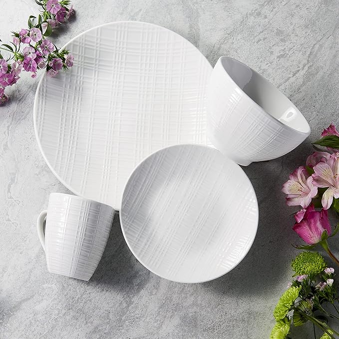 Elle D챕cor Maeve Round Dinnerware Set ??16-Piece Porcelain Dinner Set w/ 4 Dinner Plates,4 Salad Plates,4 Bowls & 4 Mugs ??Unique Gift Idea for Any Special Occasion or Birthday,Maeve White,7860-16-RB
