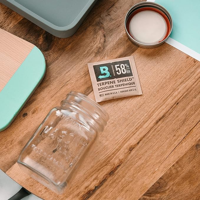 Boveda 65% Two-Way Humidity Control Packs for Storing Up to 5 Items ??Size 8 ??10 Pack ??For Small Travel Boxes ??Moisture Absorbers ??Humidifier Packs ??Hydration Packets in Resealable Bag