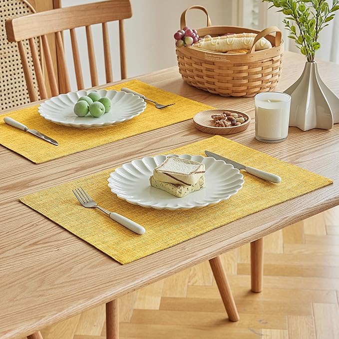Softalker Faux Linen Placemats Set of 4-12 x 18 Inch, Heat Resistant Double Layered Durable Burlap Farmhouse Place Mats, Non-Slip Washable Rustic Table Mats for Dining, Kitchen, Party竊늍ellow