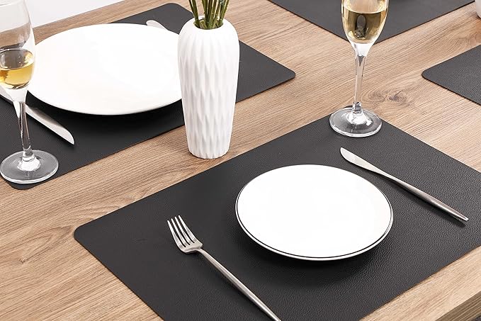 Wipeable Placemats Leather Table Mats Waterproof Heat-Resistant Easy to Clean for Dining Table Set Kitchen Table (4, Black)