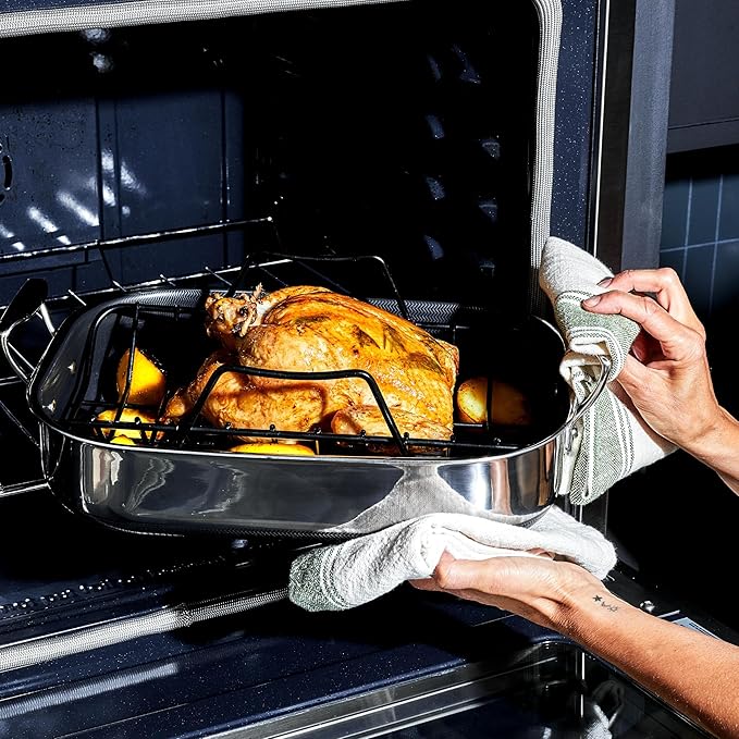 HexClad Hybrid Nonstick Small Roasting Pan with Rack, Dishwasher-Friendly, Oven-Safe Up to 900째F, Compatible with All Cooktops