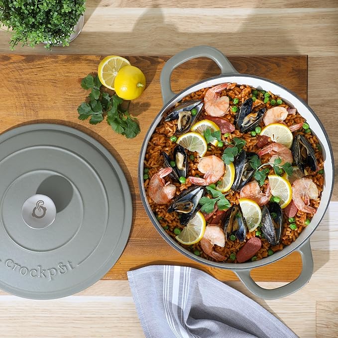 Crock-Pot Artisan 7-Quart Round European Enameled Cast Iron Dutch Oven with Lid ??Matte Green, Durable Oven Safe Cookware