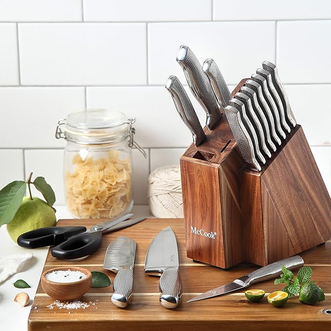 McCook짰 Premium Knife Sets,Full Tang Hammered German Stainless Steel Kitchen Knife Set with 8 Pieces Steak Knives and Acacia Block