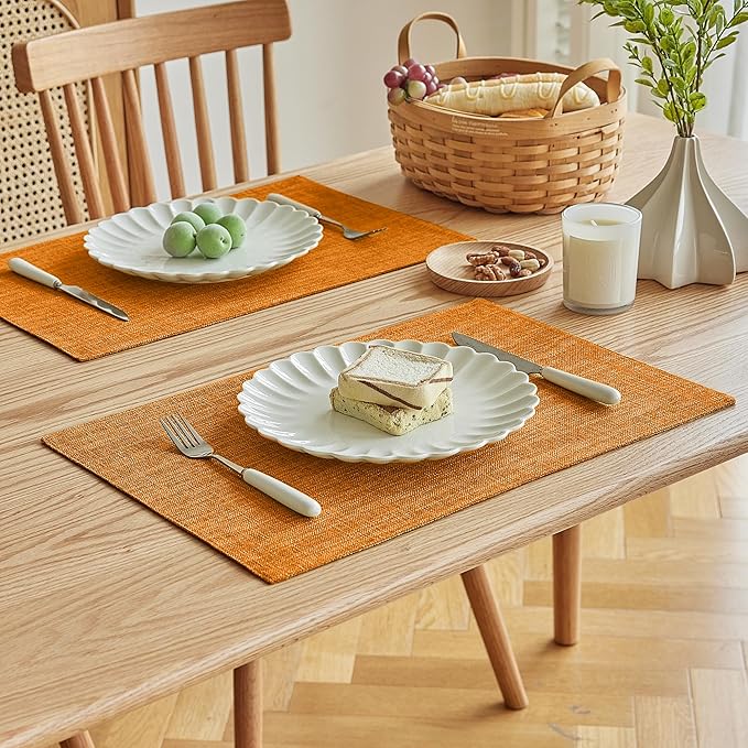 Softalker Faux Linen Placemats Set of 4-12 x 18 Inch, Heat Resistant Double Layered Durable Burlap Farmhouse Place Mats, Non-Slip Washable Rustic Table Mats for Dining, Kitchen, Party竊늀range