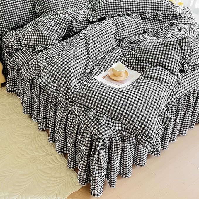 LifeTB Queen Comforter Set Black Gingham Comforter Vintage Ruffle Checkered Pattern Comforter Set Boho Grid Plaid Bedding Comforter Fluffy Soft Chic Gingham Bedding Set Queen Size for All Season