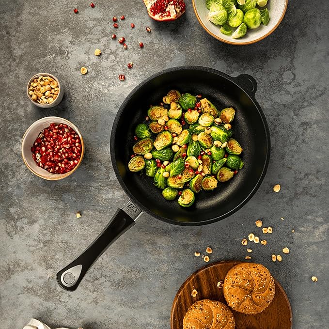 AMT Gastroguss The World쨈S [...] Frying pan Non-Induction, Diameter 26 cm, Height 5 cm, cast Aluminium (Aluminium), Lotan짰 Non-Stick Coating for Fat-Free-Frying, AMZN-526-US
