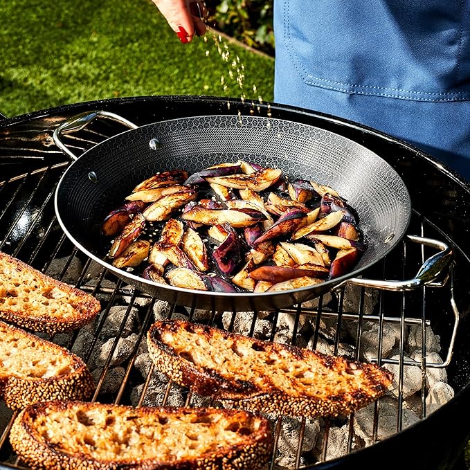 HexClad Hybrid Nonstick BBQ Grill Pan, Dishwasher-Friendly, BBQ and Oven-Safe Up to 900째F
