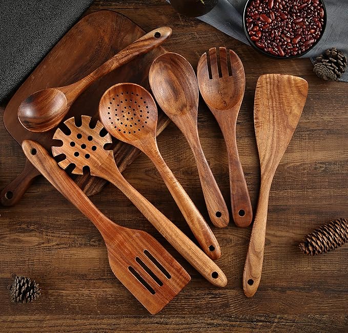 Wooden Kitchen Cooking Utensils Set, NAYAHOSE 7 Pcs Natural Teak Wooden Spoons and Spatulas for Non-stick Pan